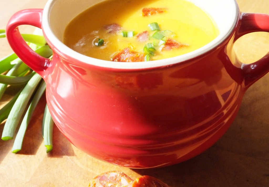 Sweet potato and chorizo soup recipe - Pikalily food blog