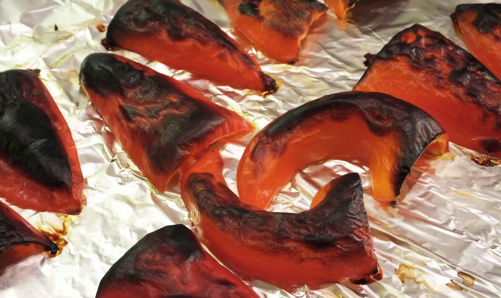 Blackened red peppers - Pikalily food blog