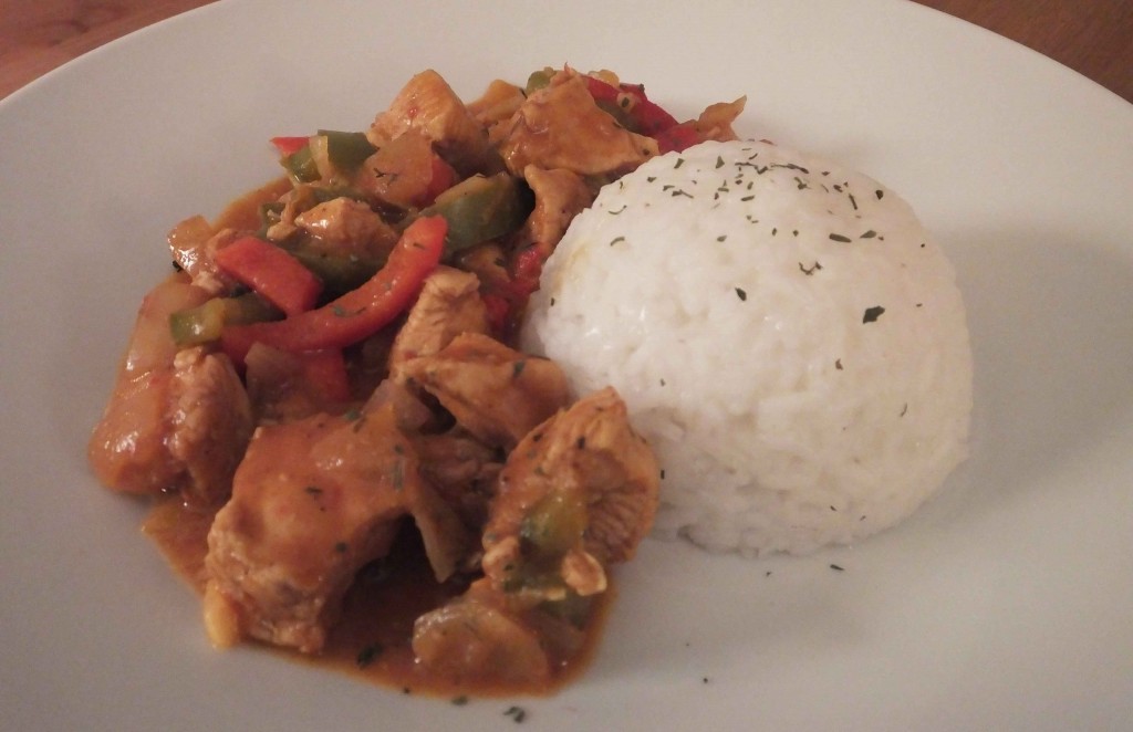 Homemade chicken curry recipe - Pikalily Food Blog