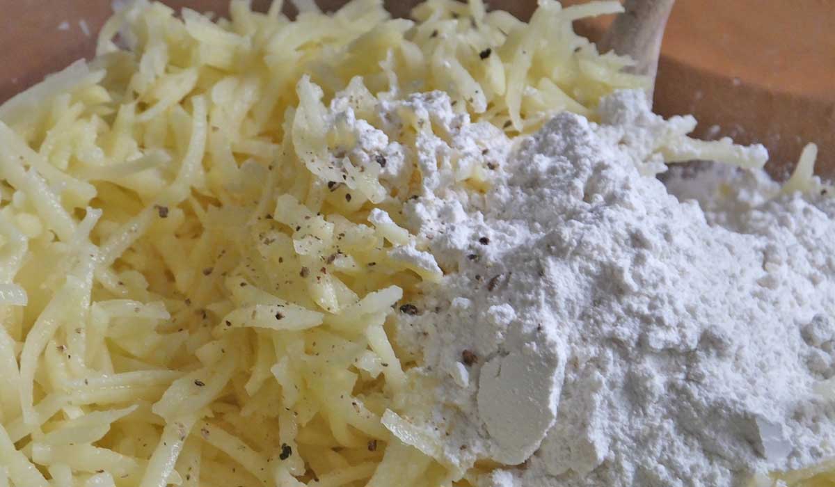 Potato onion flour - Pikalily Food Blog