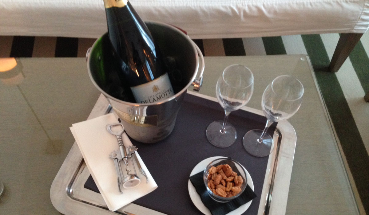 Champagne Paris - Pikalily Food Travel Blog