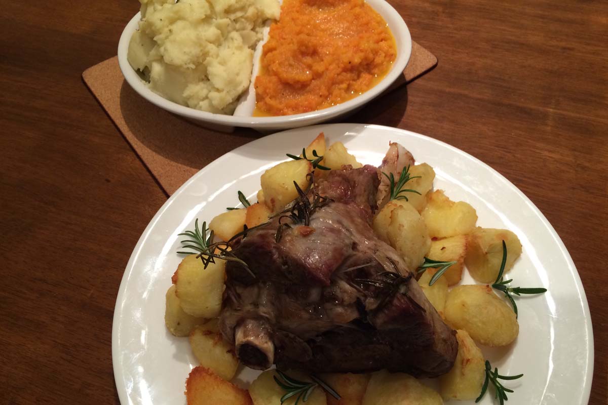 Lamb dinner - Pikalily Food Blog