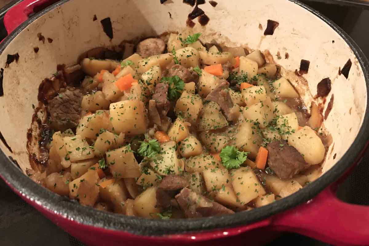 Easy Irish Stew Recipe - Pikalily Food Blog