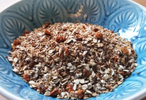 Homemade granola recipe - Pikalily Food Blog